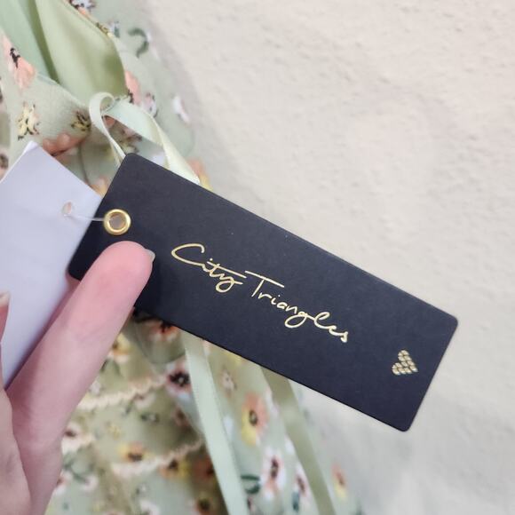 City Triangle Floral Halter Neck Skater Dress Back Zip Green Yellow Size 8 - Picture 8 of 11